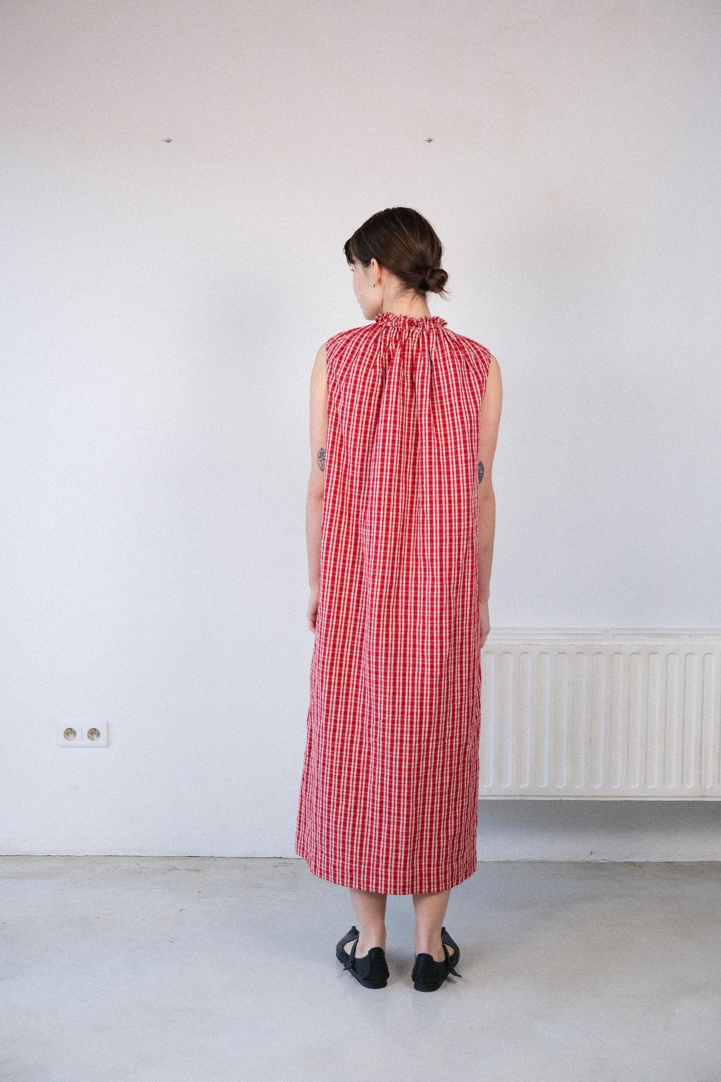 smock neck dress, red kelsch cloth
