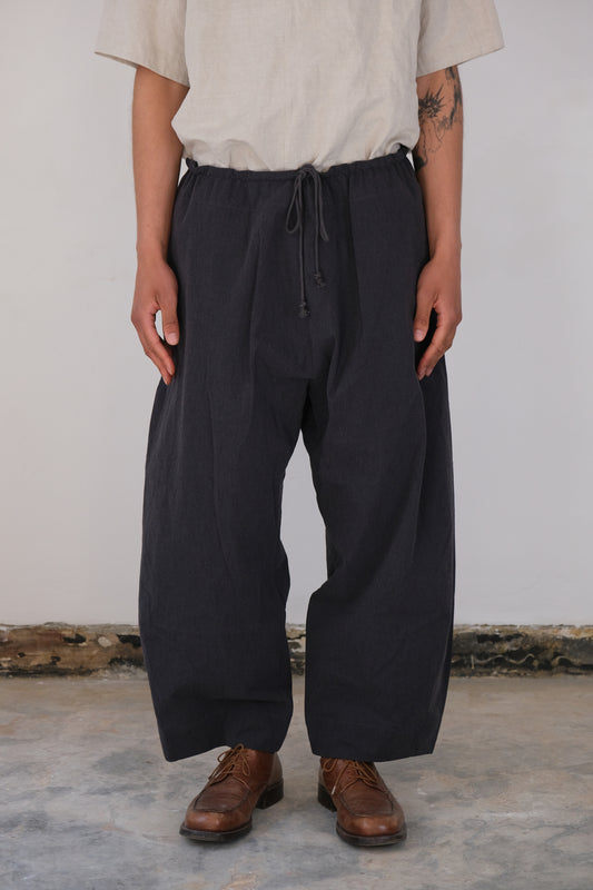 cloudy shaped trousers, navy-grey ultra-hard twist gabardine