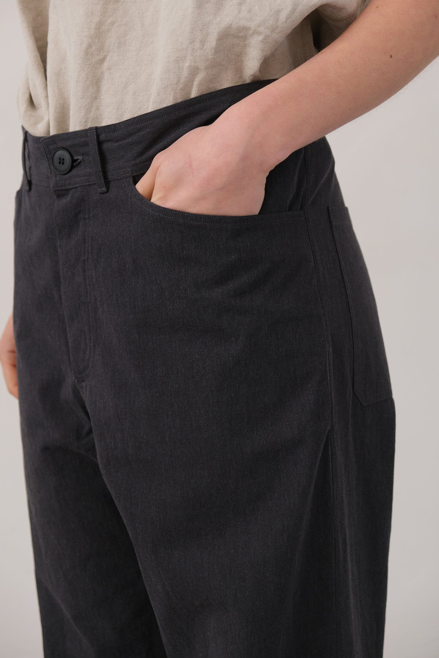 nulpointdrei trousers, navy-grey ultra-hard twist gabardine