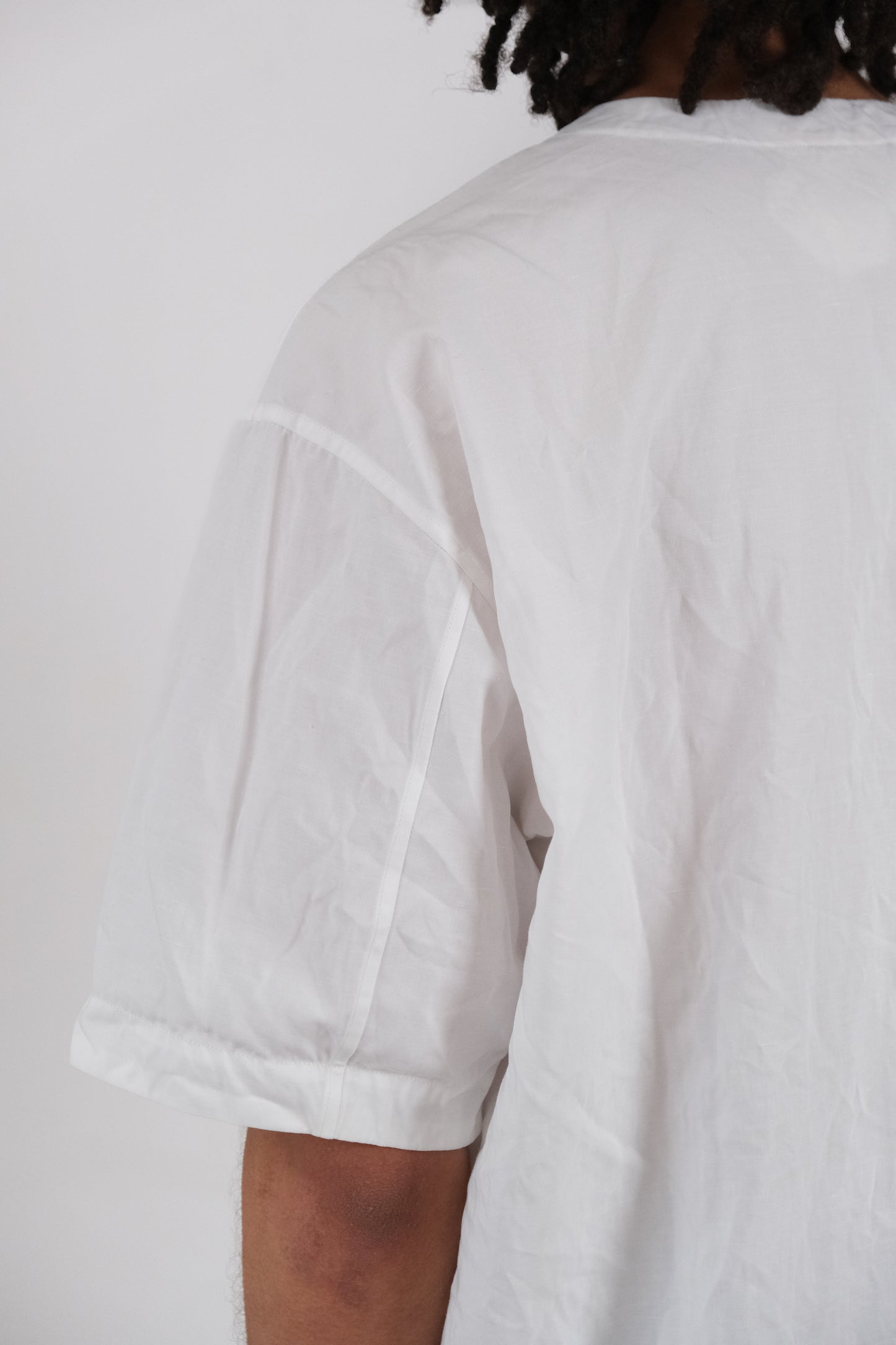 woven tee, white ultra-hard twist gabardine