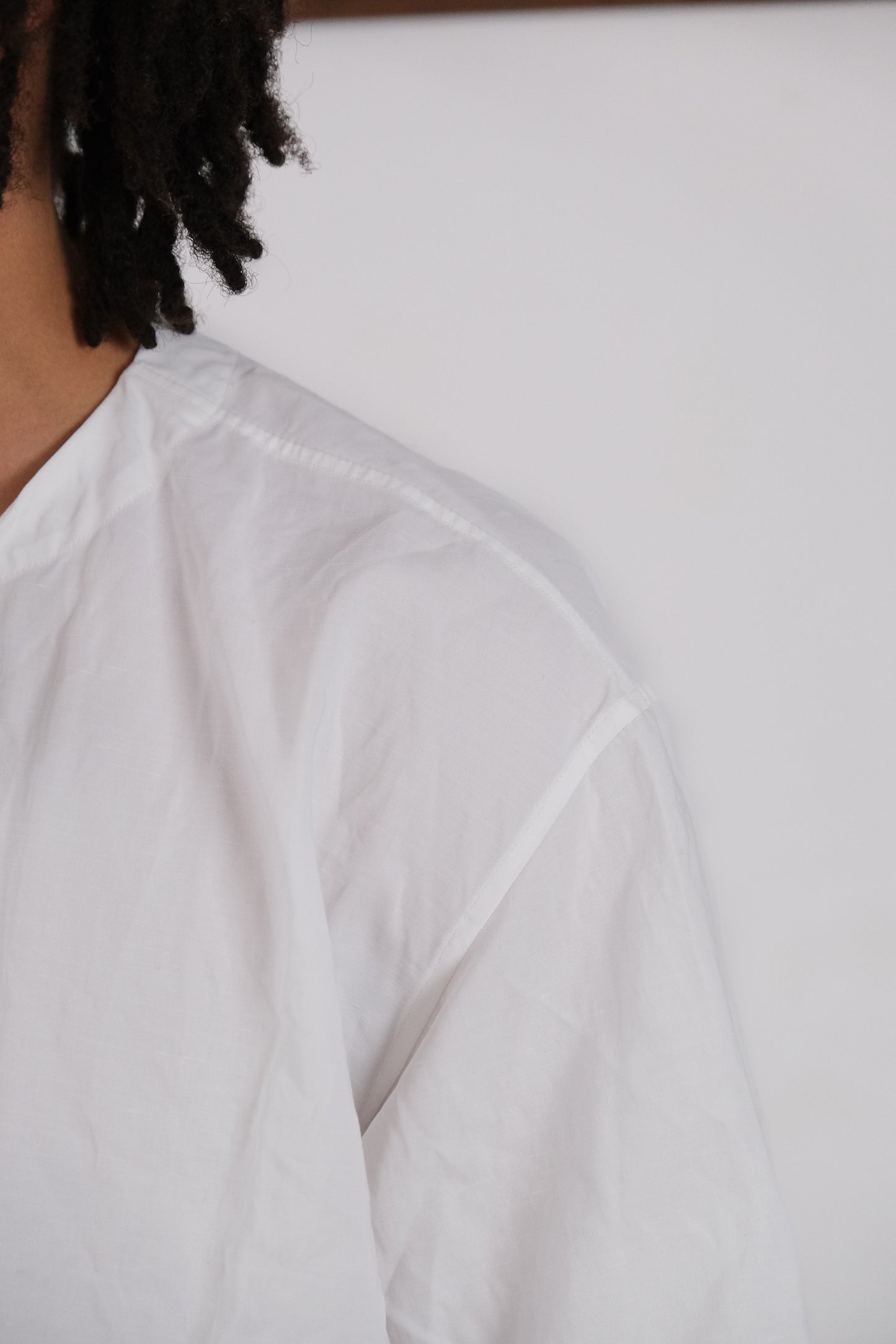 woven tee, white ultra-hard twist gabardine