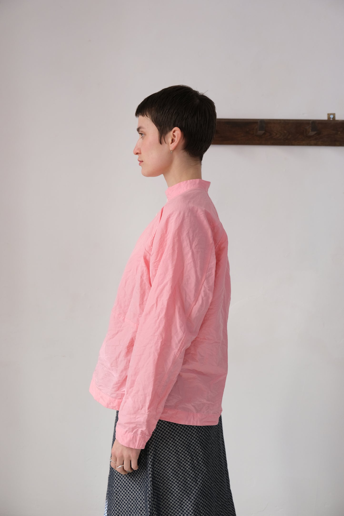 atelier shirt, pink ramie dense typewriter