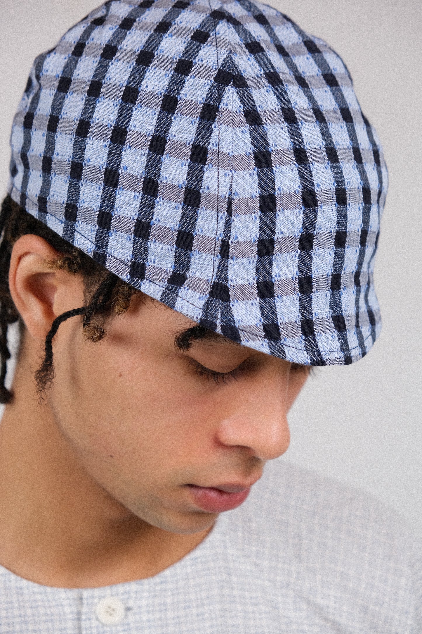 sebs cap, light blue dark navy dobby check