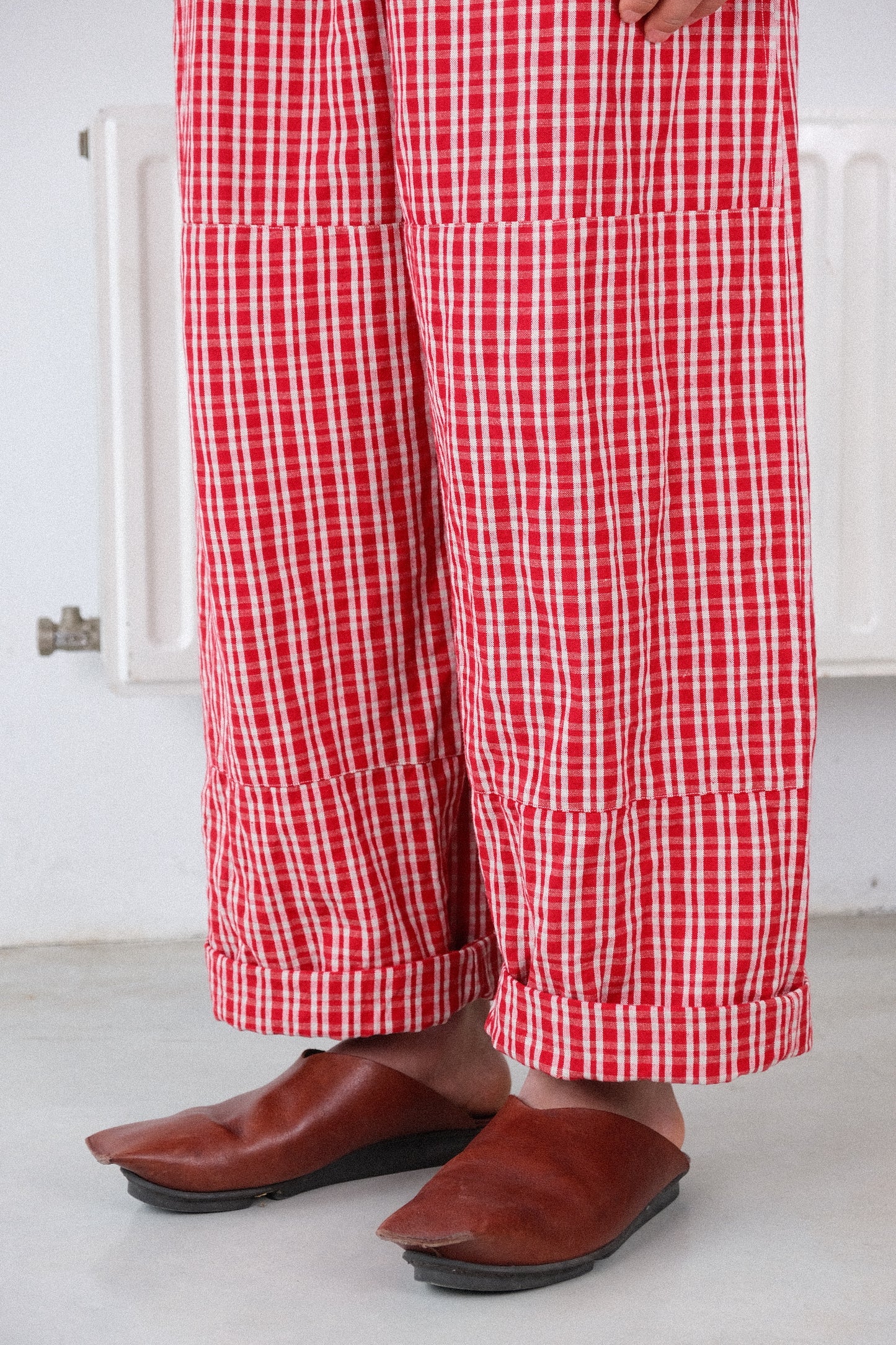 gardening trousers, red kelsch cloth