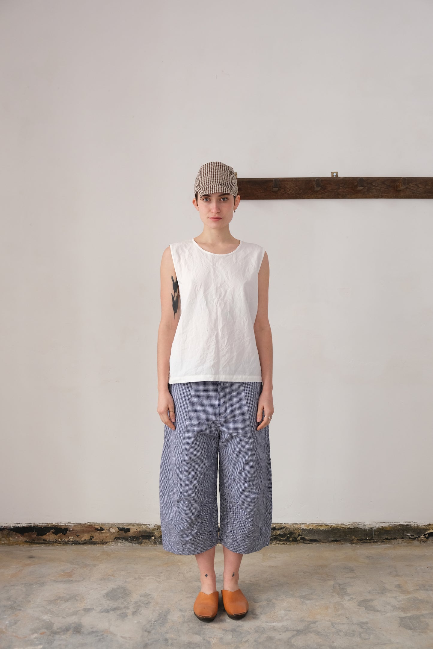 woven tank top, white ultra-hard twist gabardine