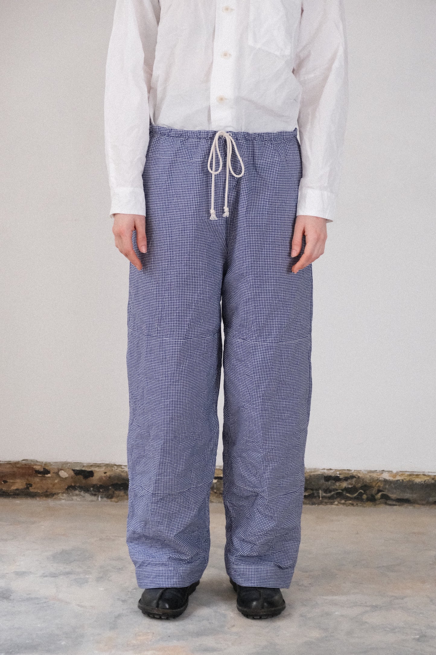 gardening trousers, blue white bakers pepita