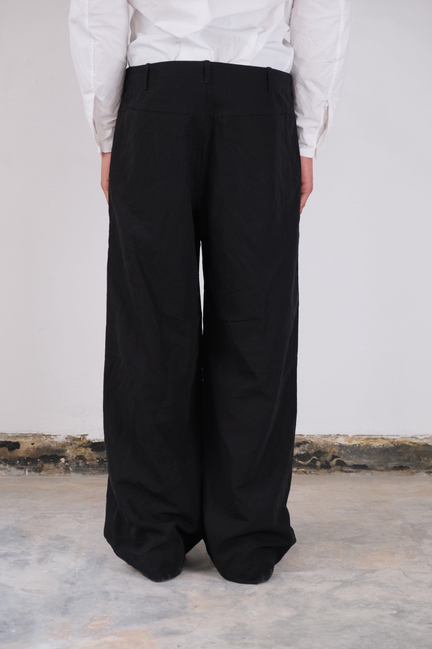 wide leg trousers, black ultra-hard twist oxford