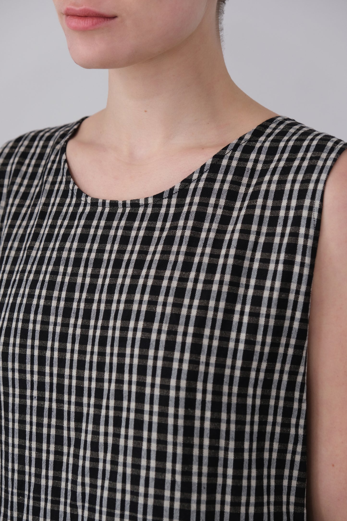 apron dress, black kelsch cloth
