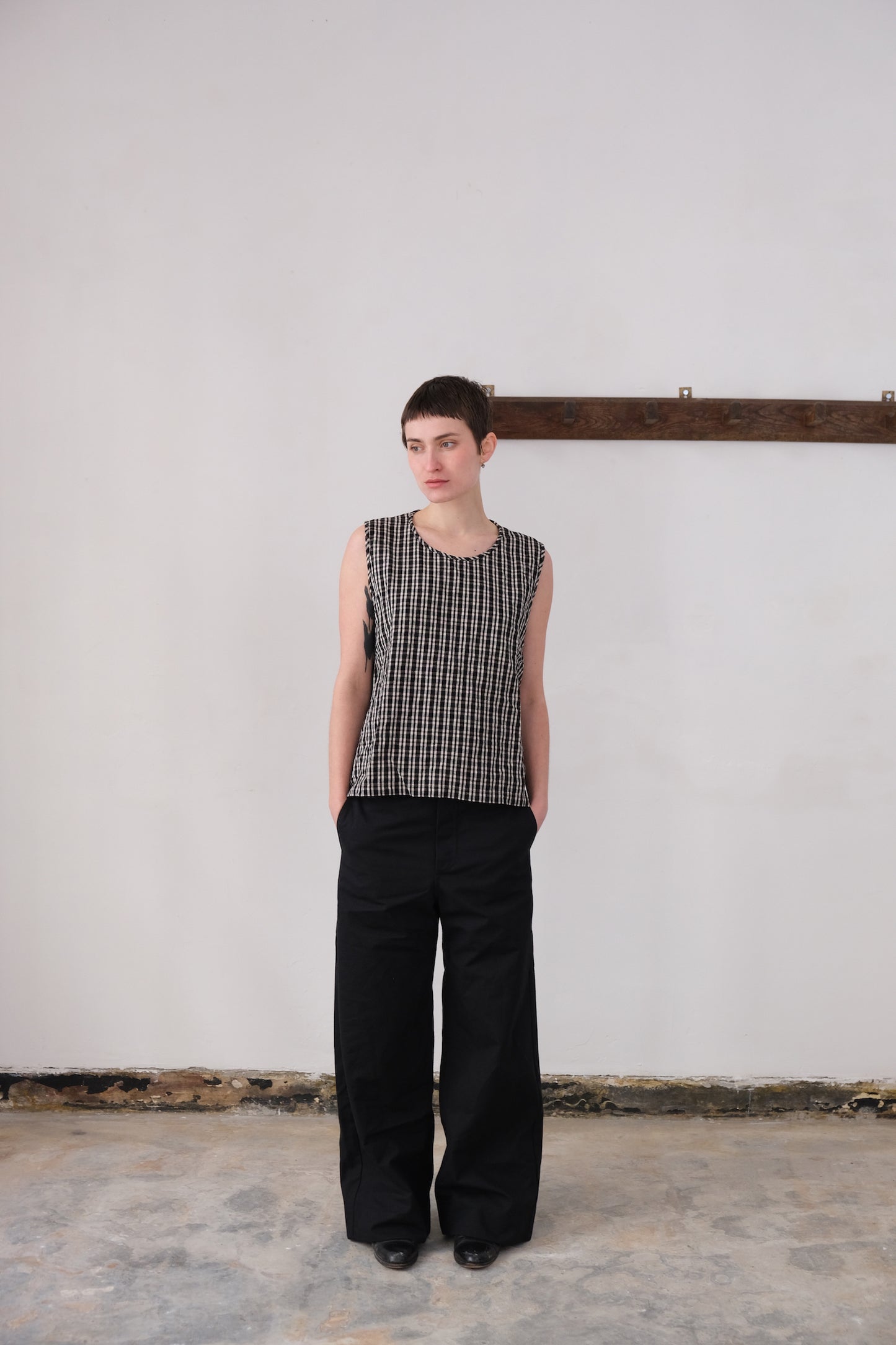 woven tank top, black kelsch cloth