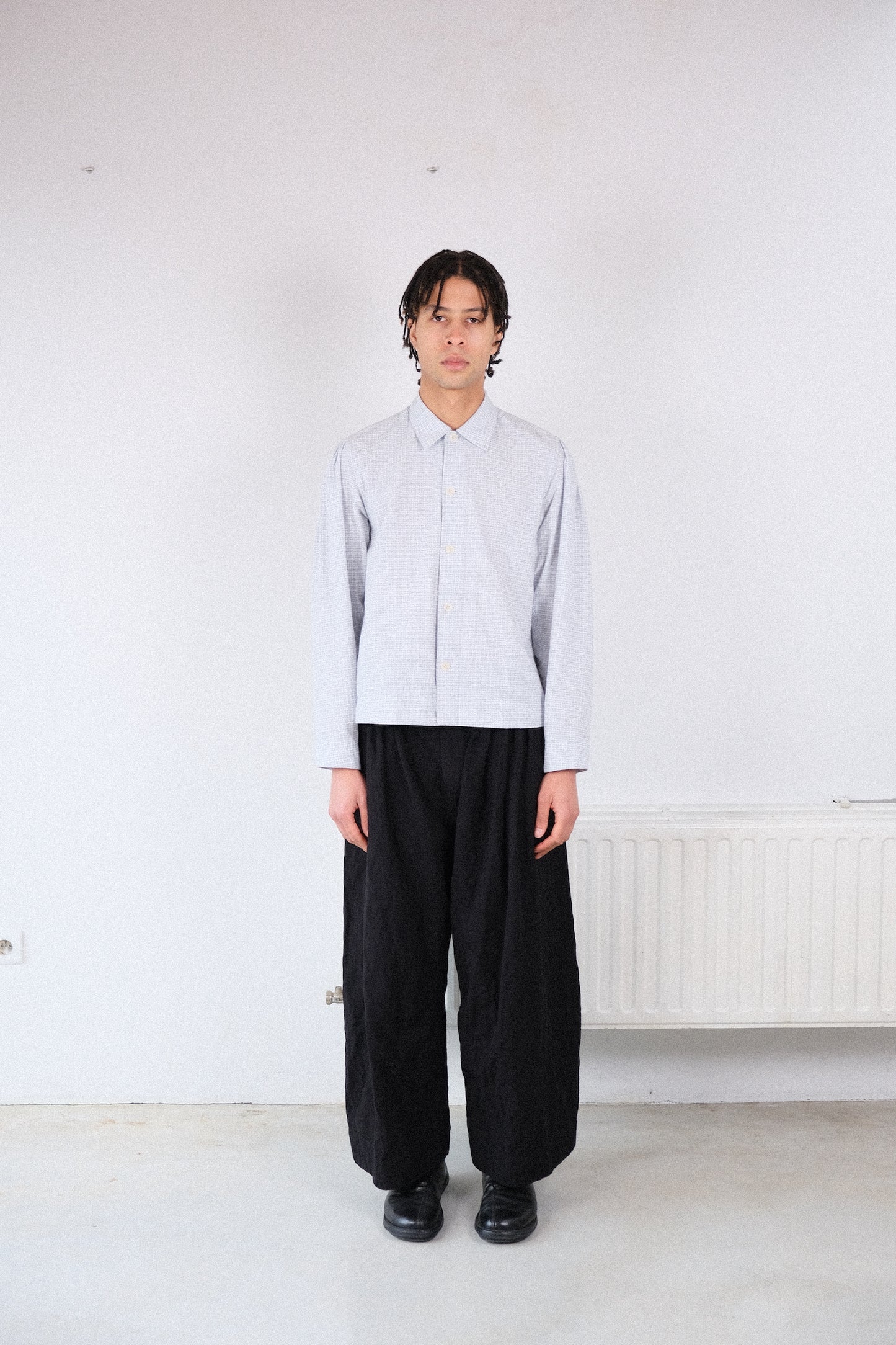 smock ceremony shirt, white light blue fine tribal check