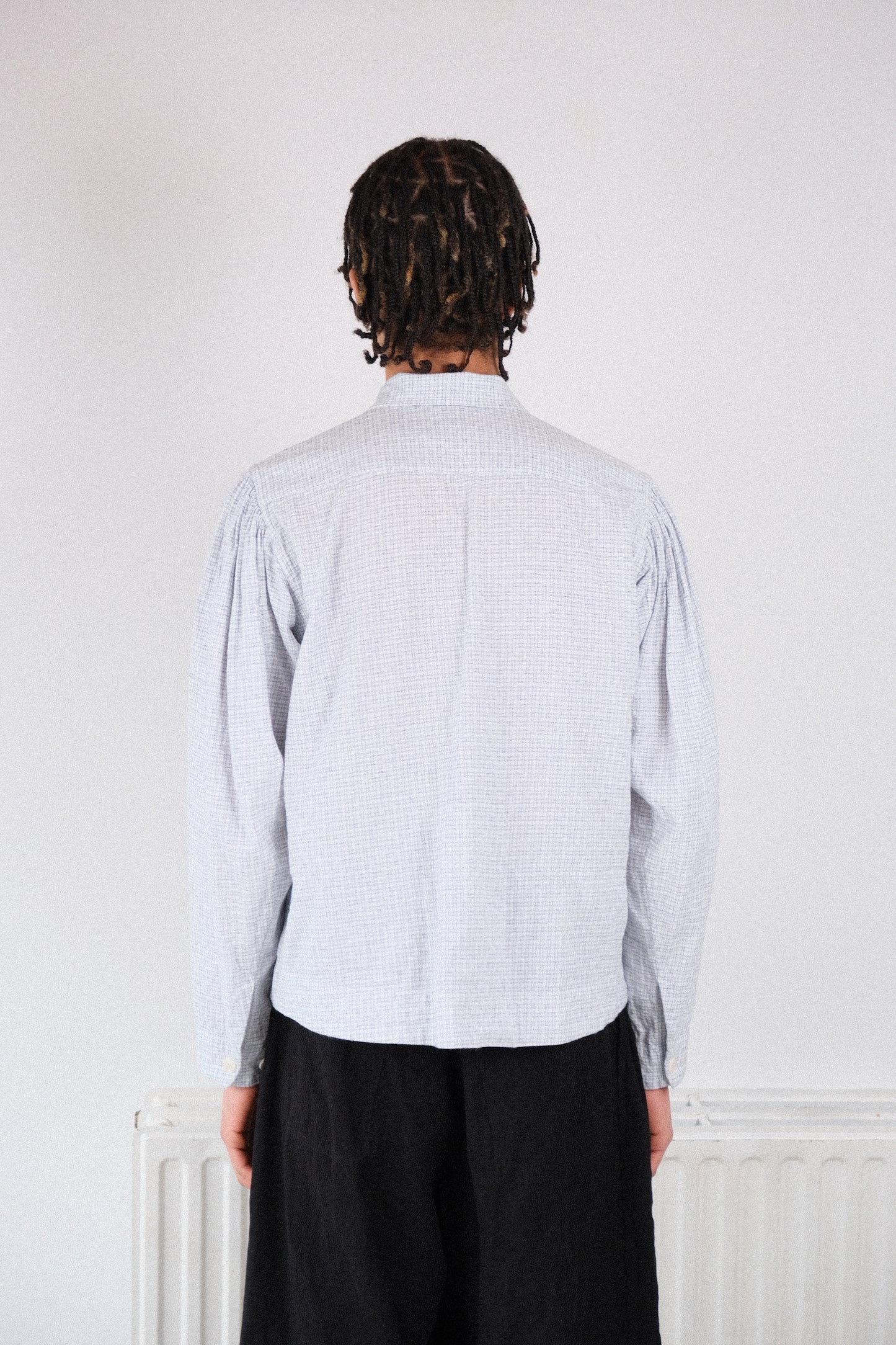 smock ceremony shirt, white light blue fine tribal check
