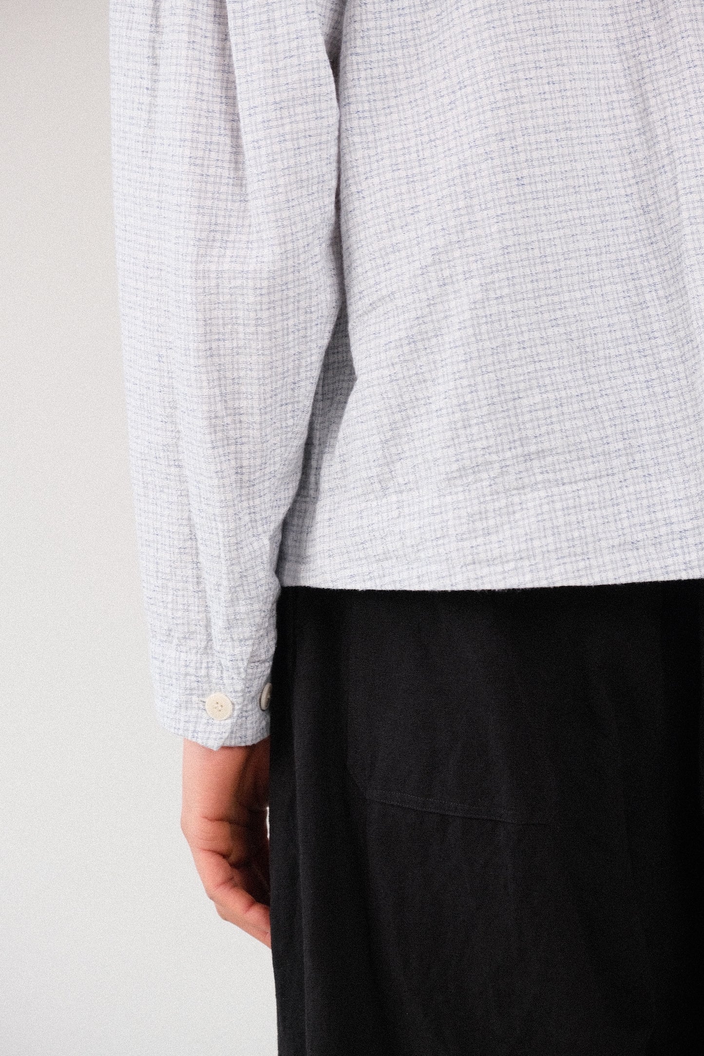 smock ceremony shirt, white light blue fine tribal check