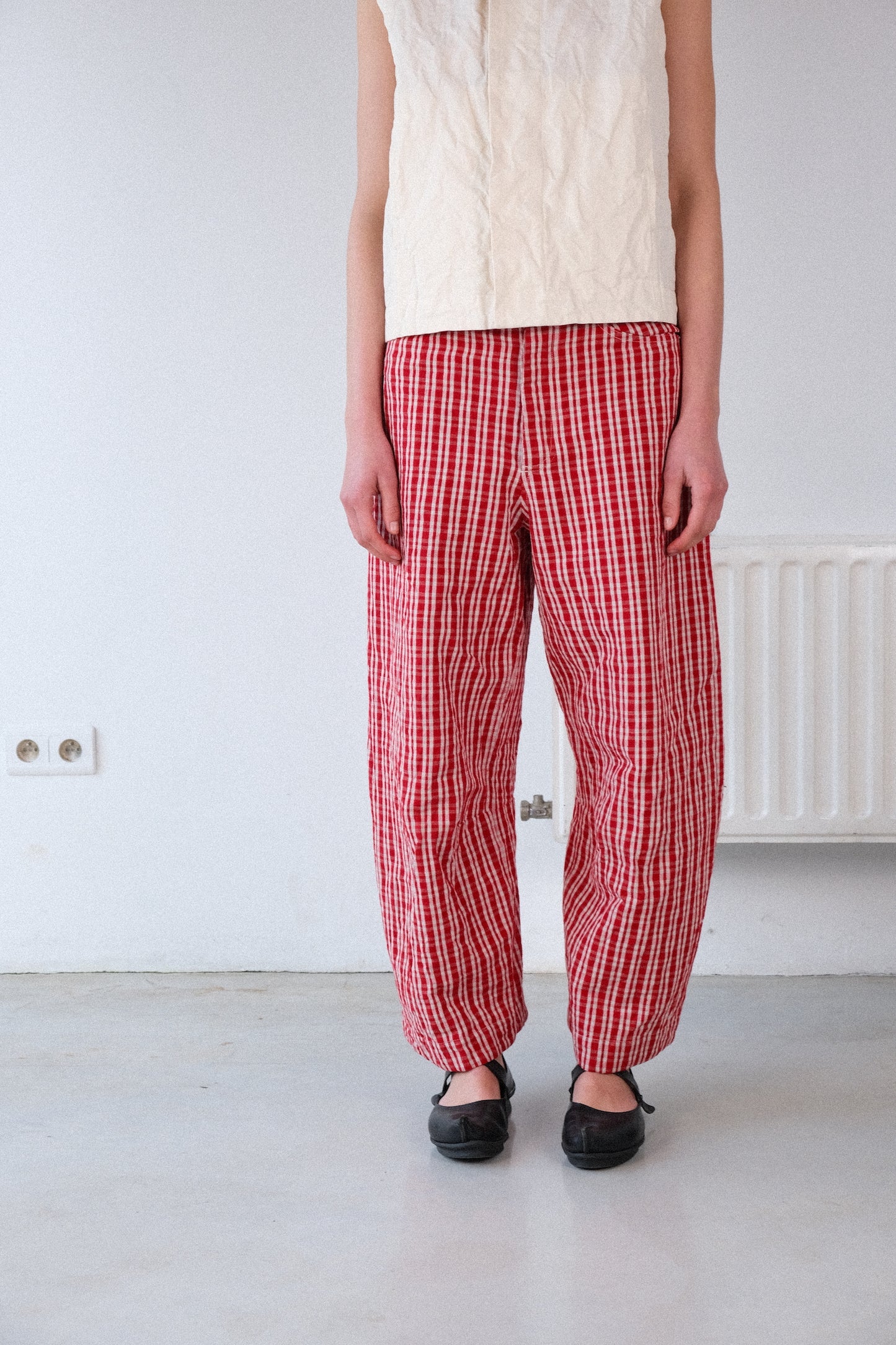 inmo trousers, red kelsch cloth