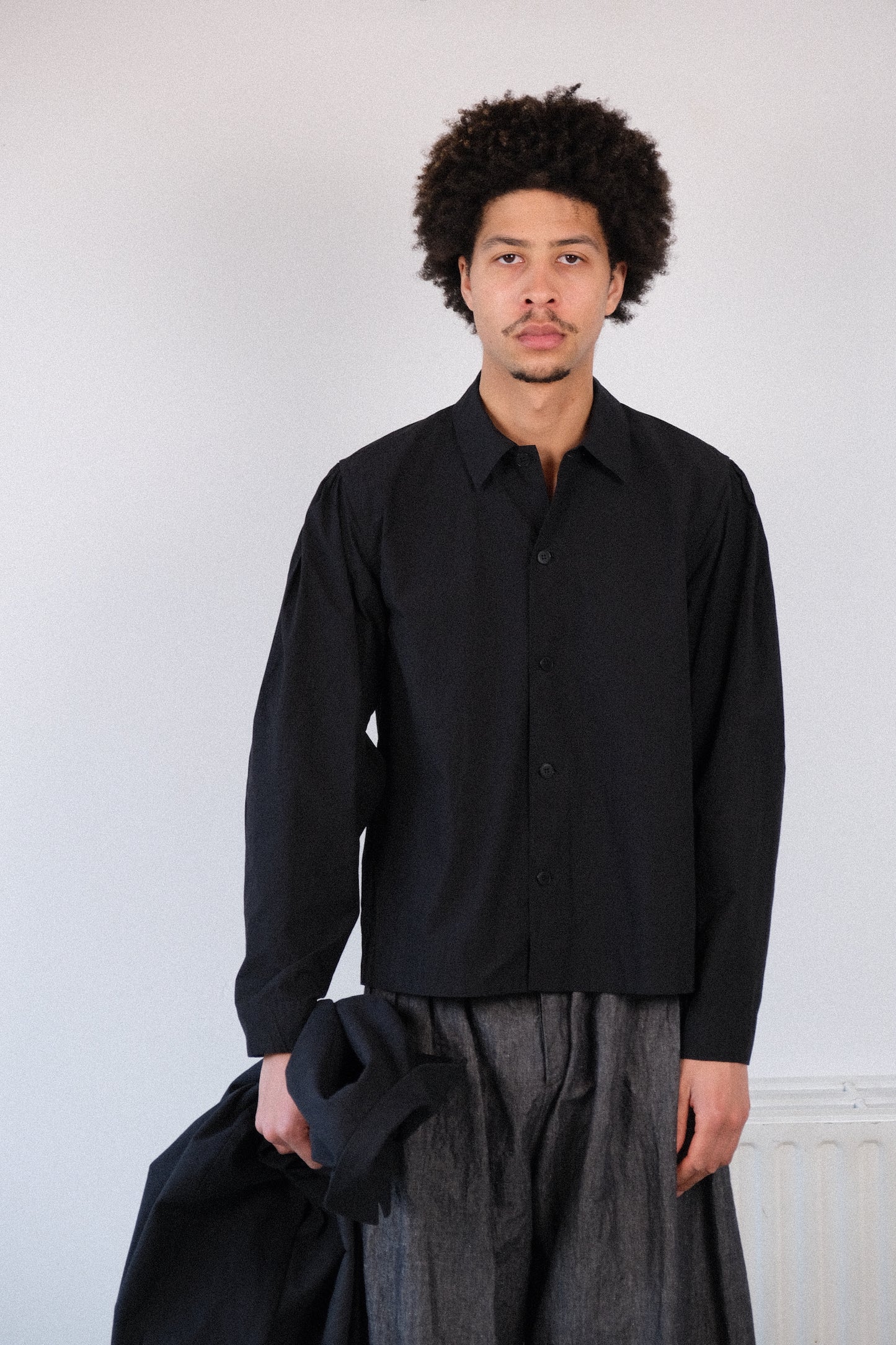 smock ceremony shirt, black ultra-dense typewriter
